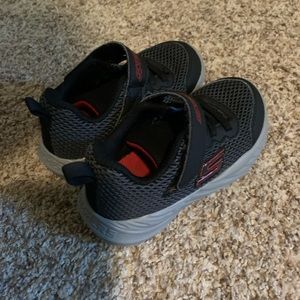 Sketcher sneakers Toddler Boy 9